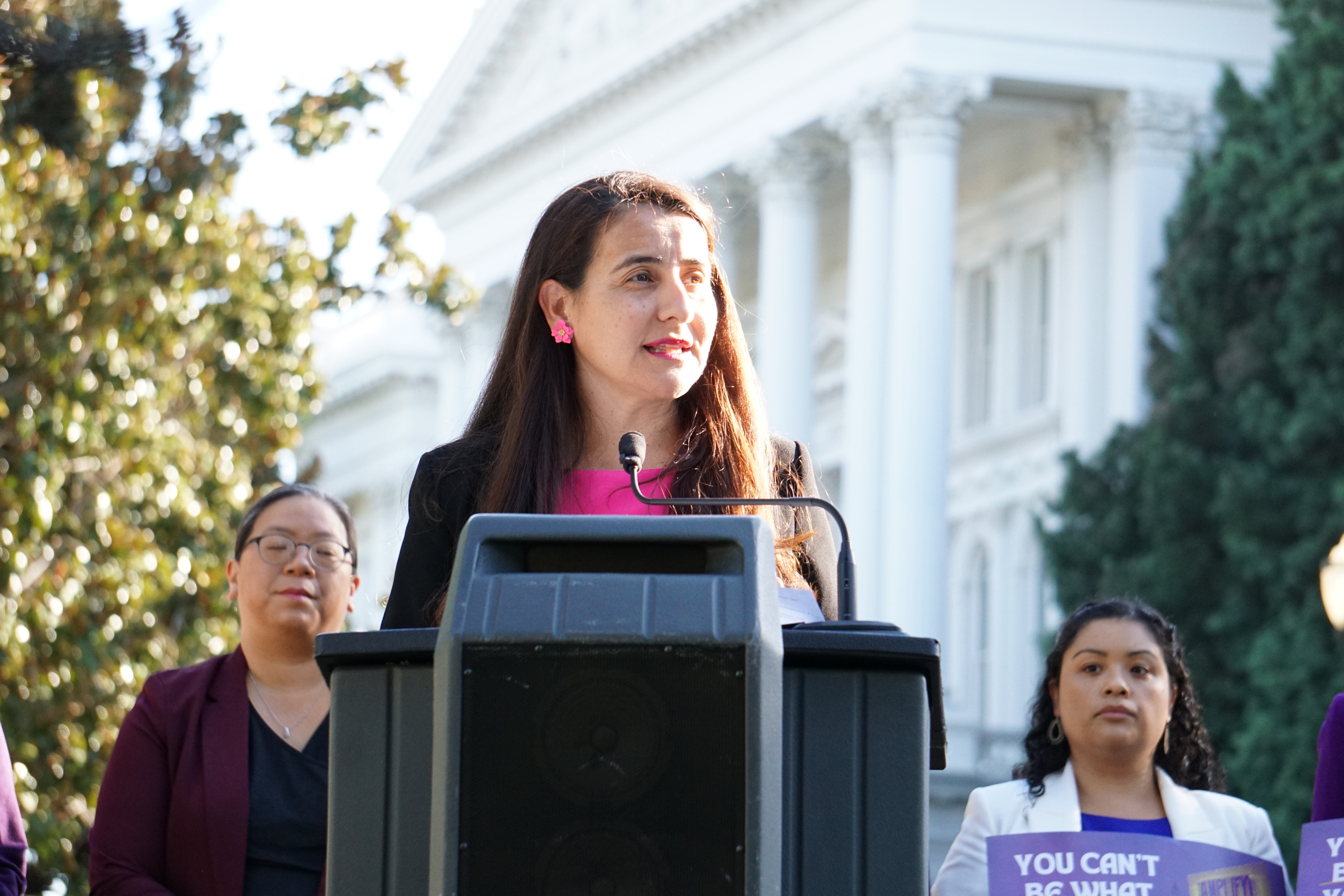 Sen Limón at press conference