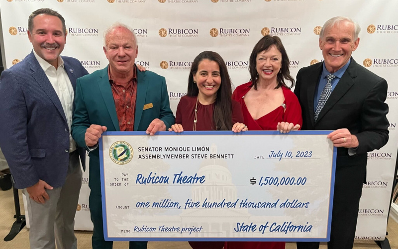 Senator Limón presenting state funding alongside Assemblymember Hart to the Land Trust for Santa Barbara County